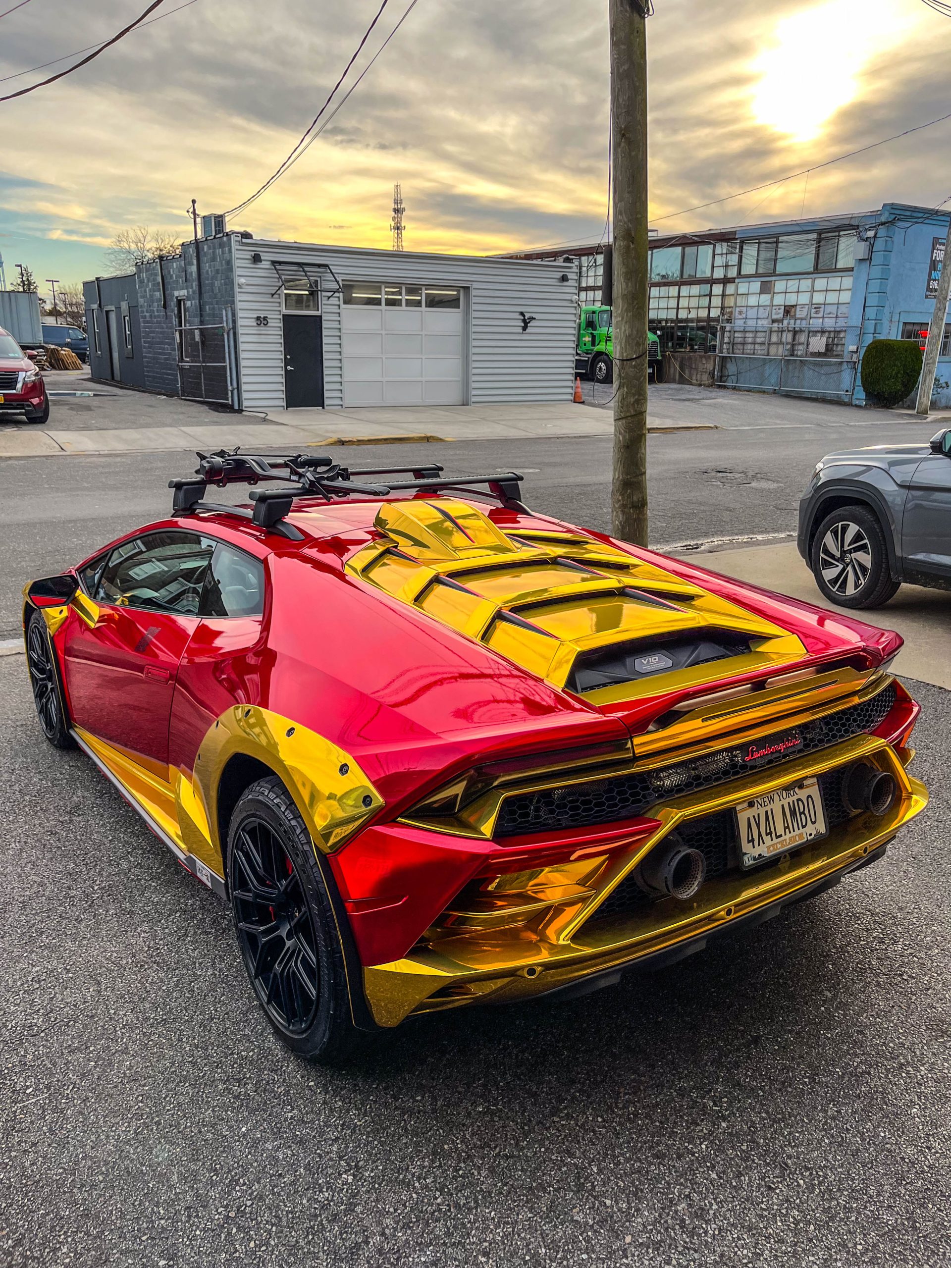 Long Island NY Sterrato Lamborghini Huracan Chrome Holovinyl Wrap 100